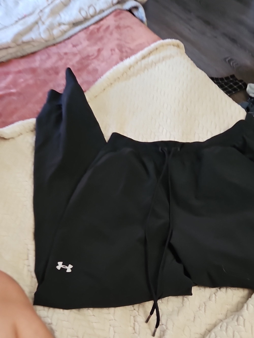 Under Armour Women’s Black Athletic Pants